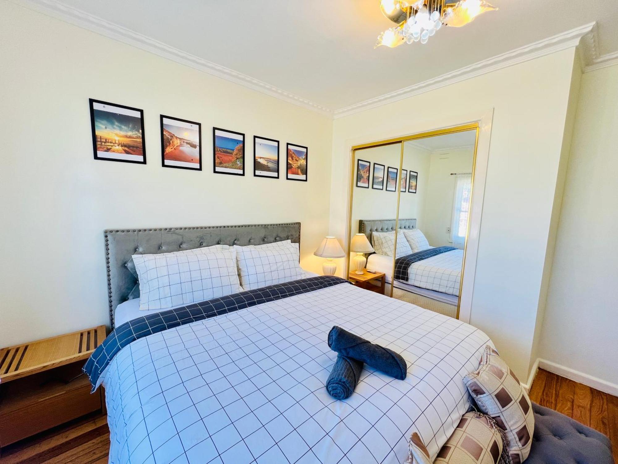 Cosy 4Br Home 15 Minutes Away From Melbourne Airport St Albans Екстериор снимка