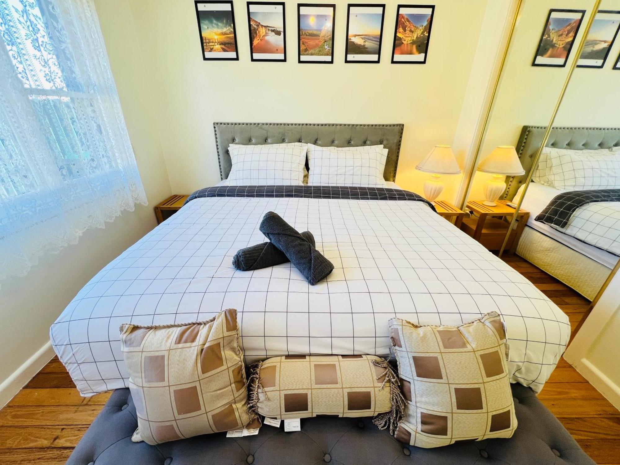 Cosy 4Br Home 15 Minutes Away From Melbourne Airport St Albans Екстериор снимка