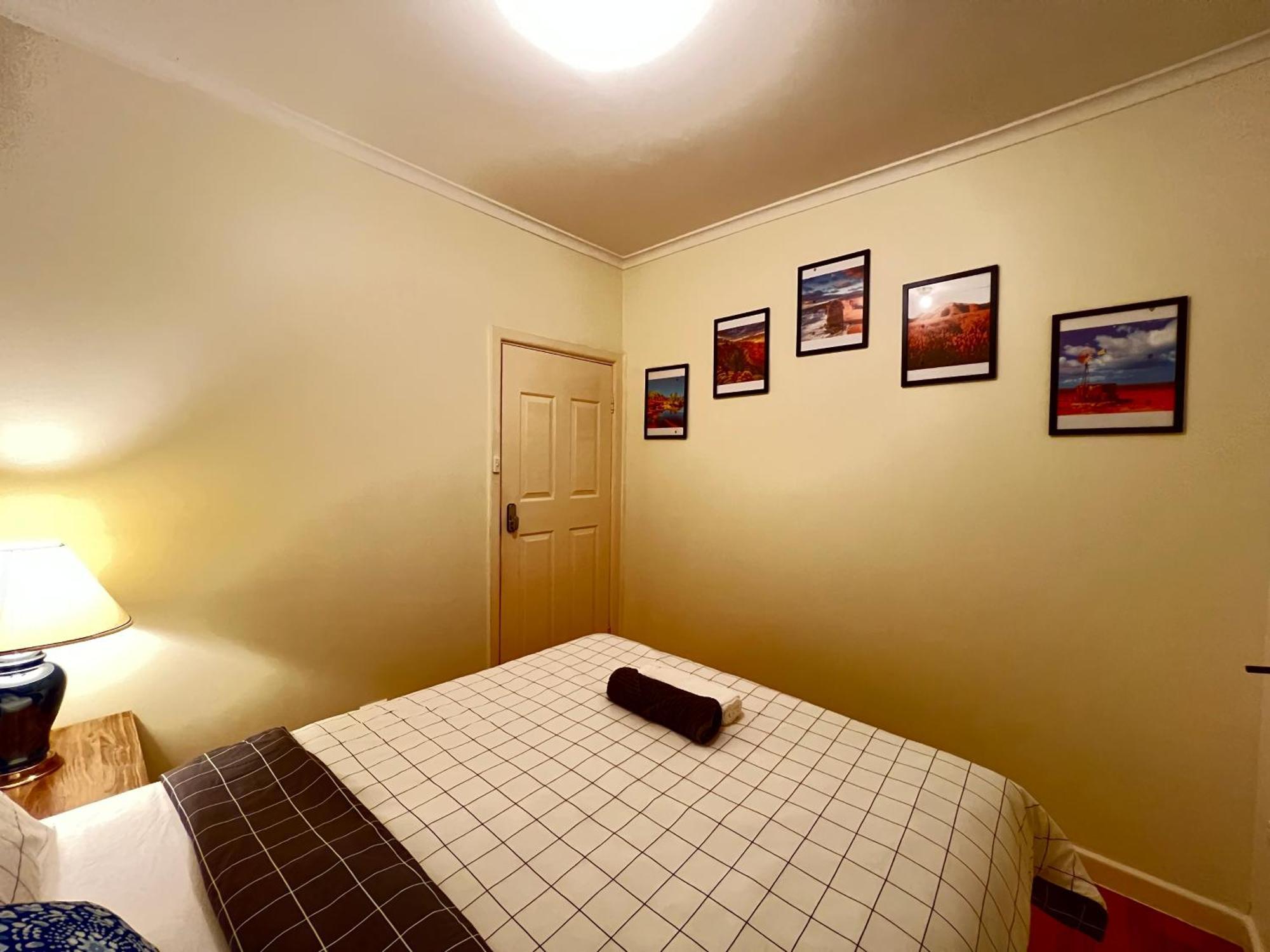 Cosy 4Br Home 15 Minutes Away From Melbourne Airport St Albans Екстериор снимка